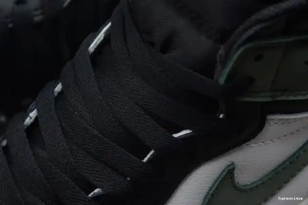 HYPE Jordan 1 High Green OG Retro Clay 555088-135 Air 0618